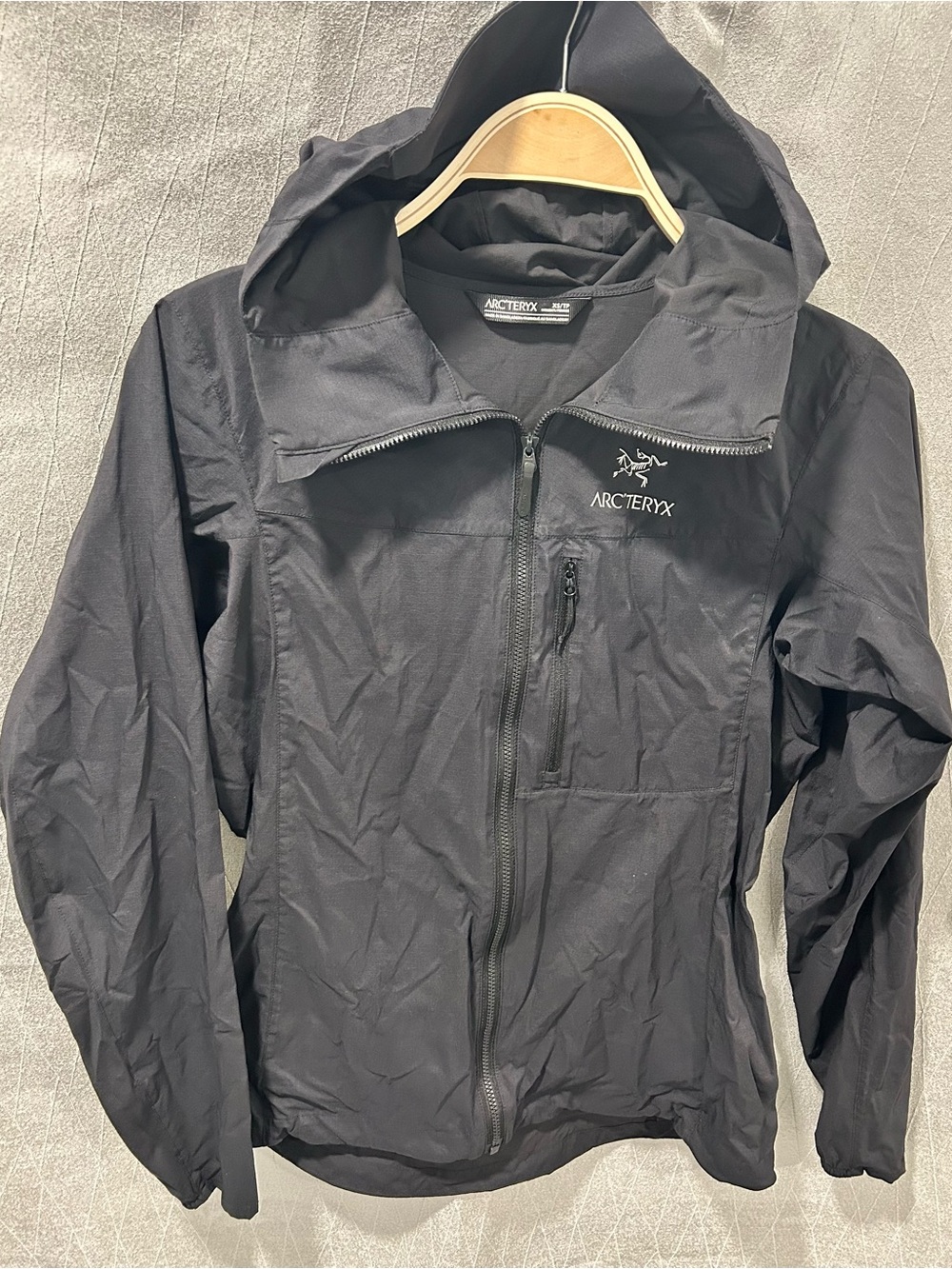 Arc'teryx Black Women's Hooded Shell Jacket XS